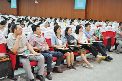 青春創(chuàng)新夢(mèng)想齊飛揚(yáng)——我院第十六屆科技文化藝術(shù)節(jié)暨文化藝術(shù)交流活動(dòng)圓滿(mǎn)落幕